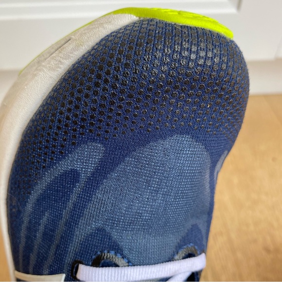 New Balance FuelCell Walker Elite sneakers - Picture 5 of 8